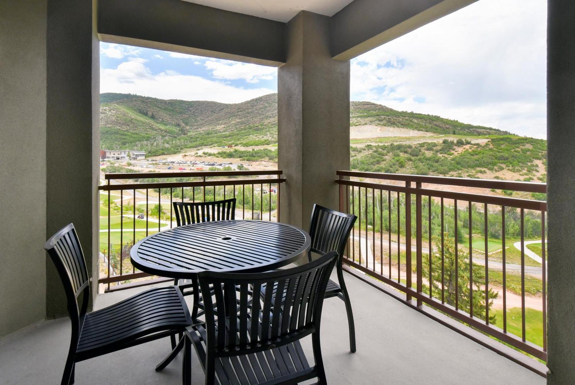 Grand Summit Lodge By Park City - Canyons Village Exteriör bild